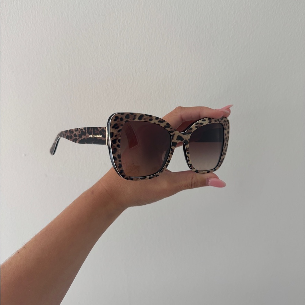DOLCE & GABBANA Leopard Print Sunglasses - Picture 14 of 15